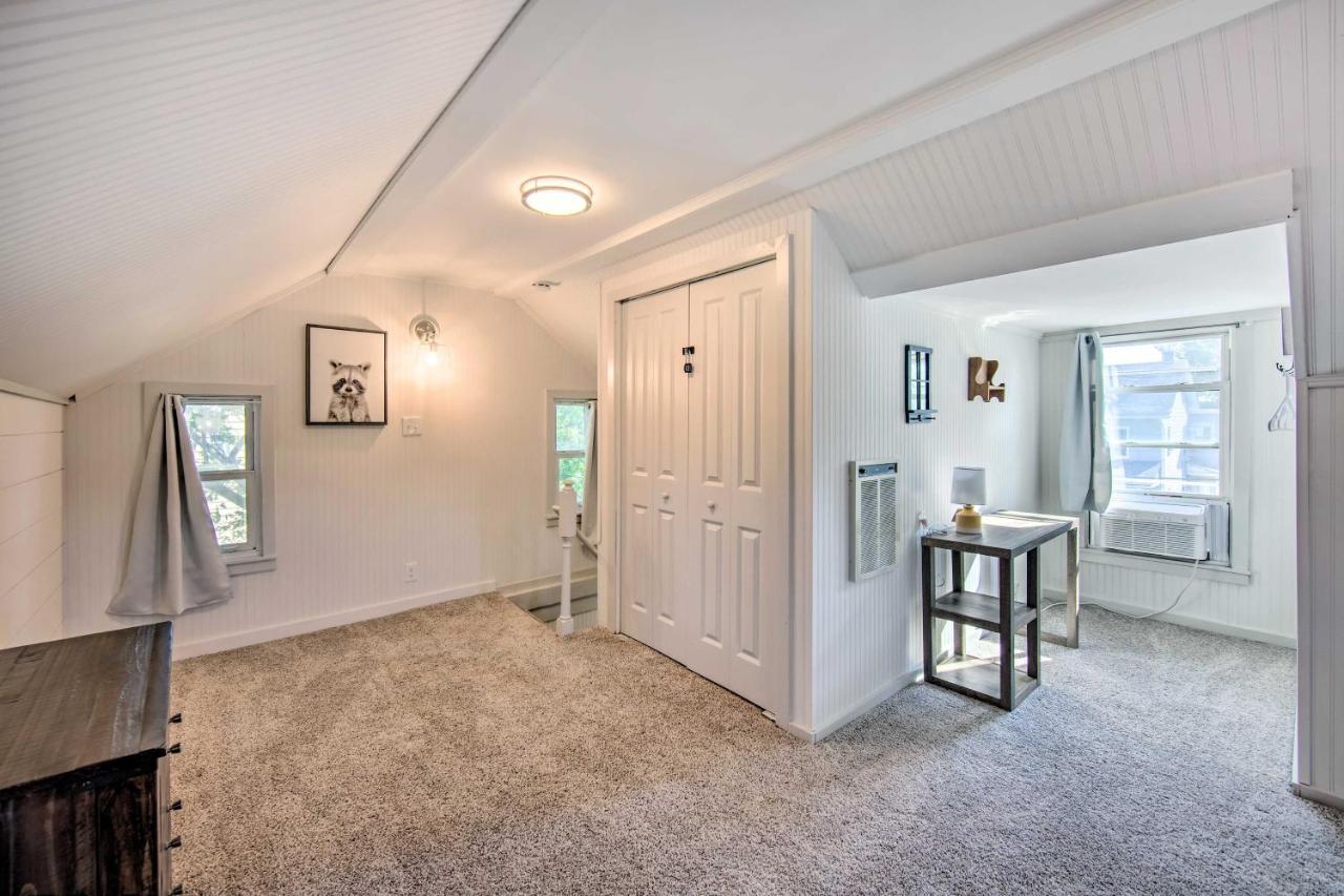 Holiday home Updated About 8 Mi To Dtwn Lancaster!